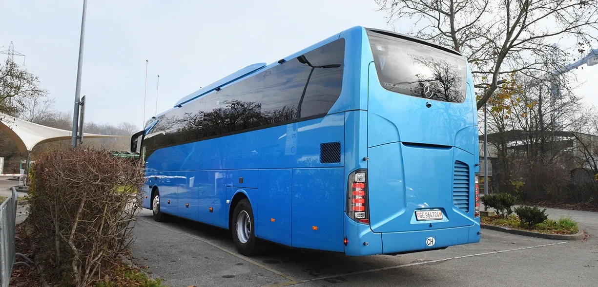 Mercedes-Benz Bus 2