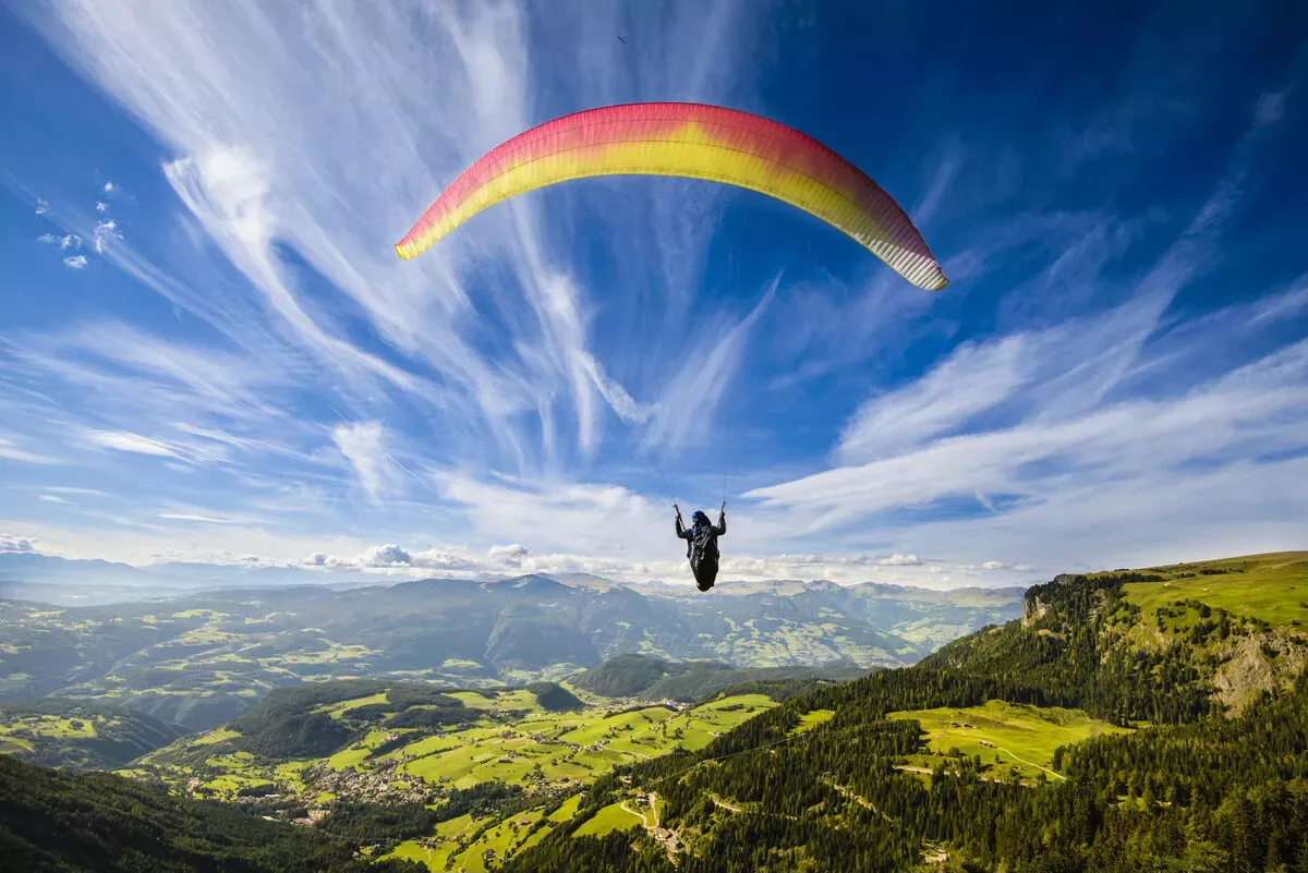 Paragliding in Interlaken Switzerland