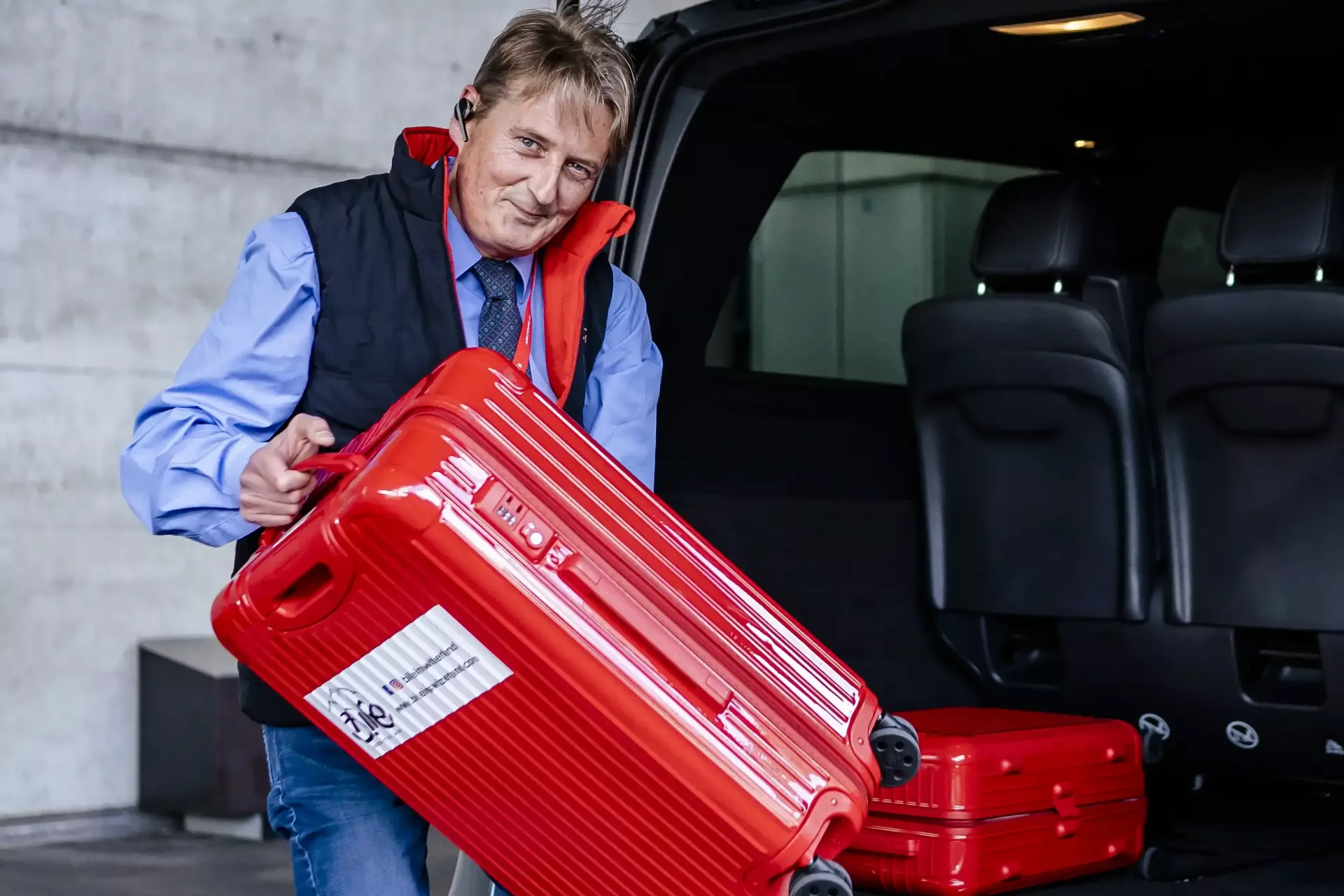 luggage transfer