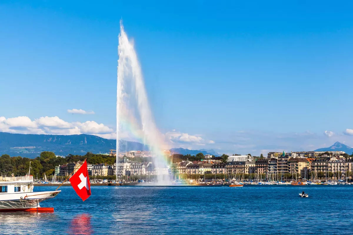 Jet dEau Fountain in Geneva Switzerland