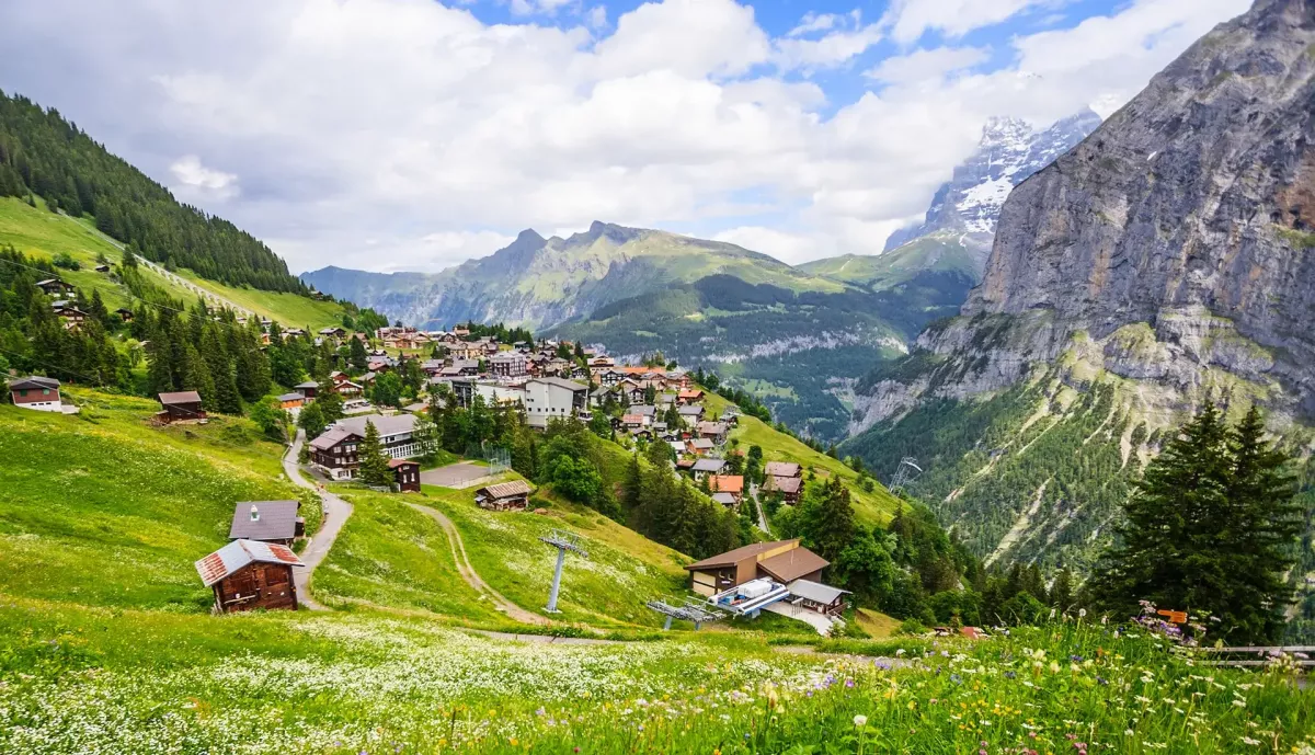 Car free Murren Switzerland