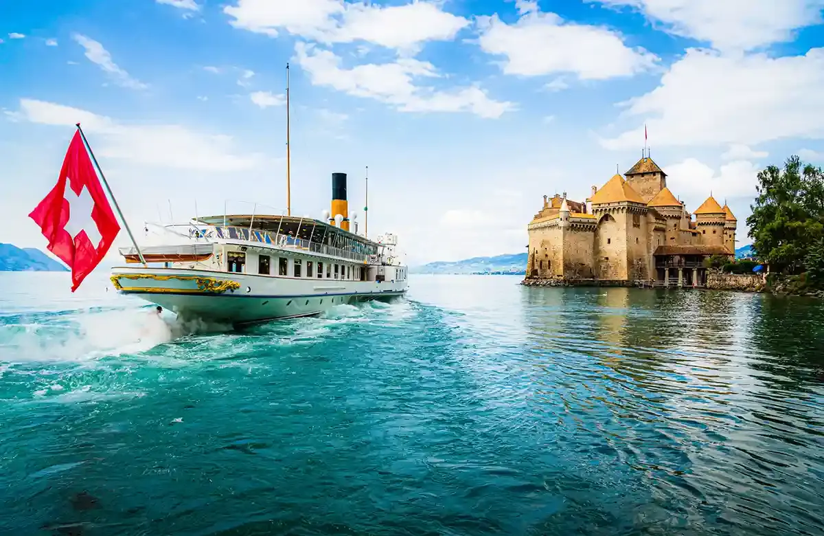 Boat trip to Chillon Castle in Montreux