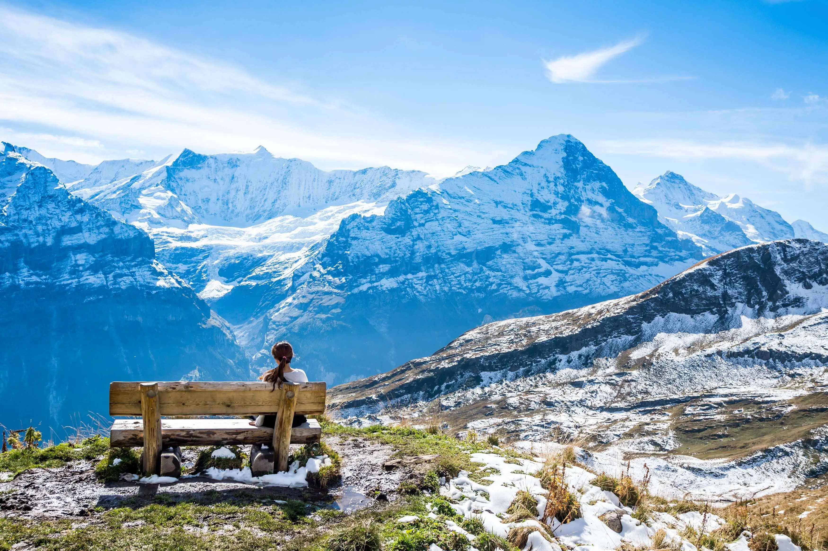 solo-travel-in-the-swiss-alps